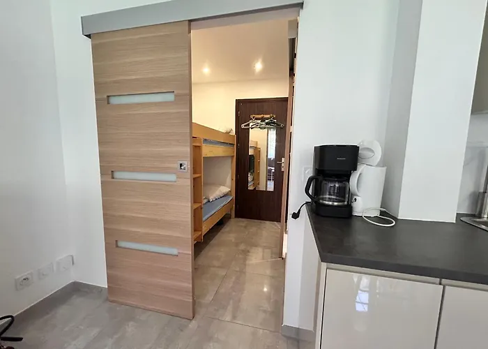 L'ecrin - 4 Pers - Neuf - Hyper Centre - A 2 Min A Pied Apartment Saint-Raphaël